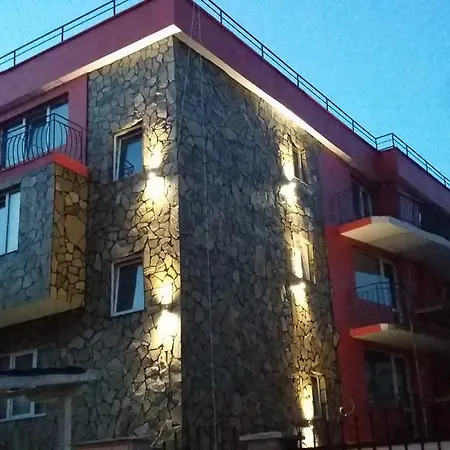 Guest house The House Ravda