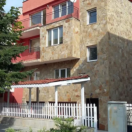 Pensiune The House *